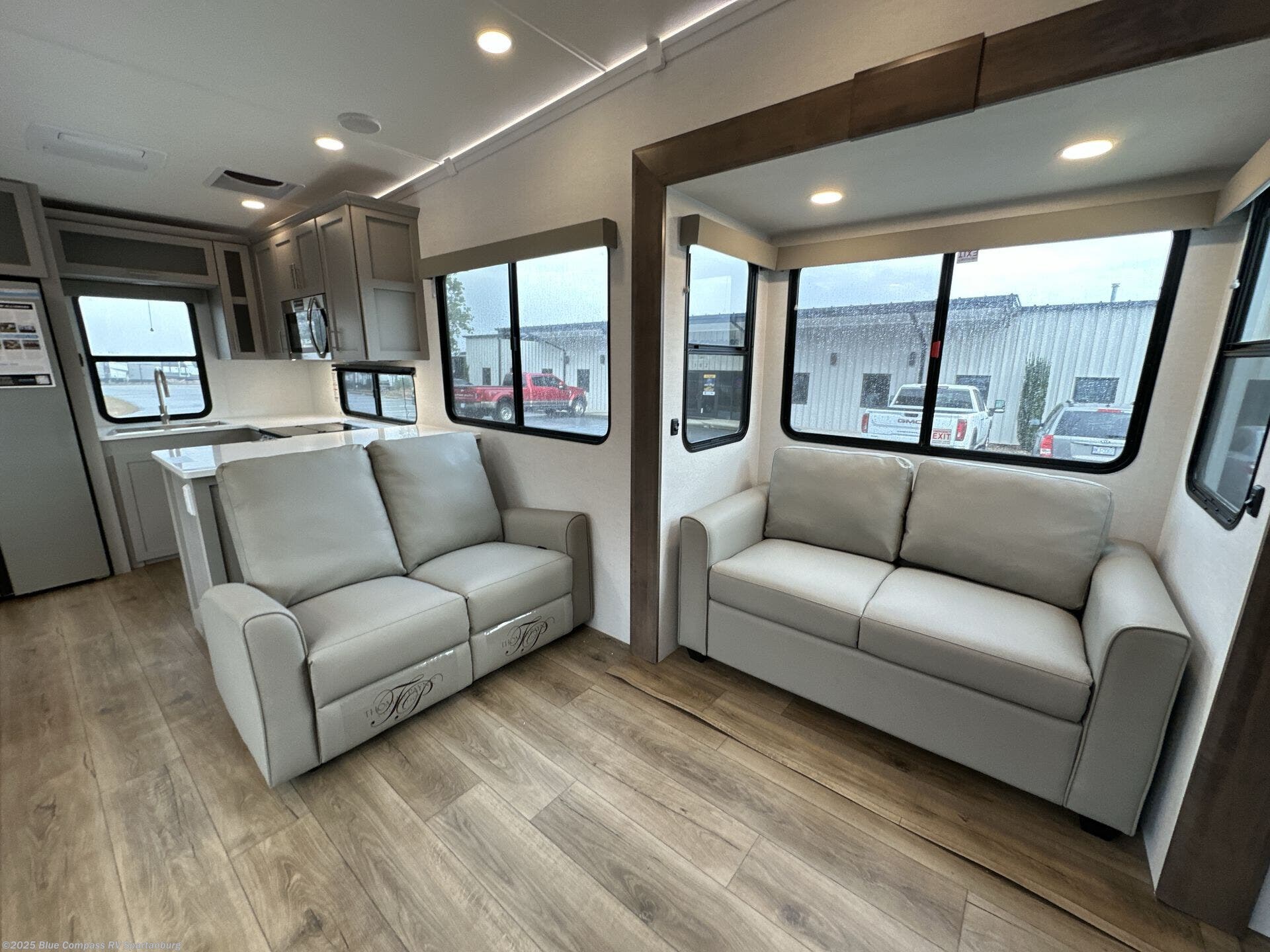 New 2026 Alliance RV Avenue 35RKS available in Duncan, South Carolina
