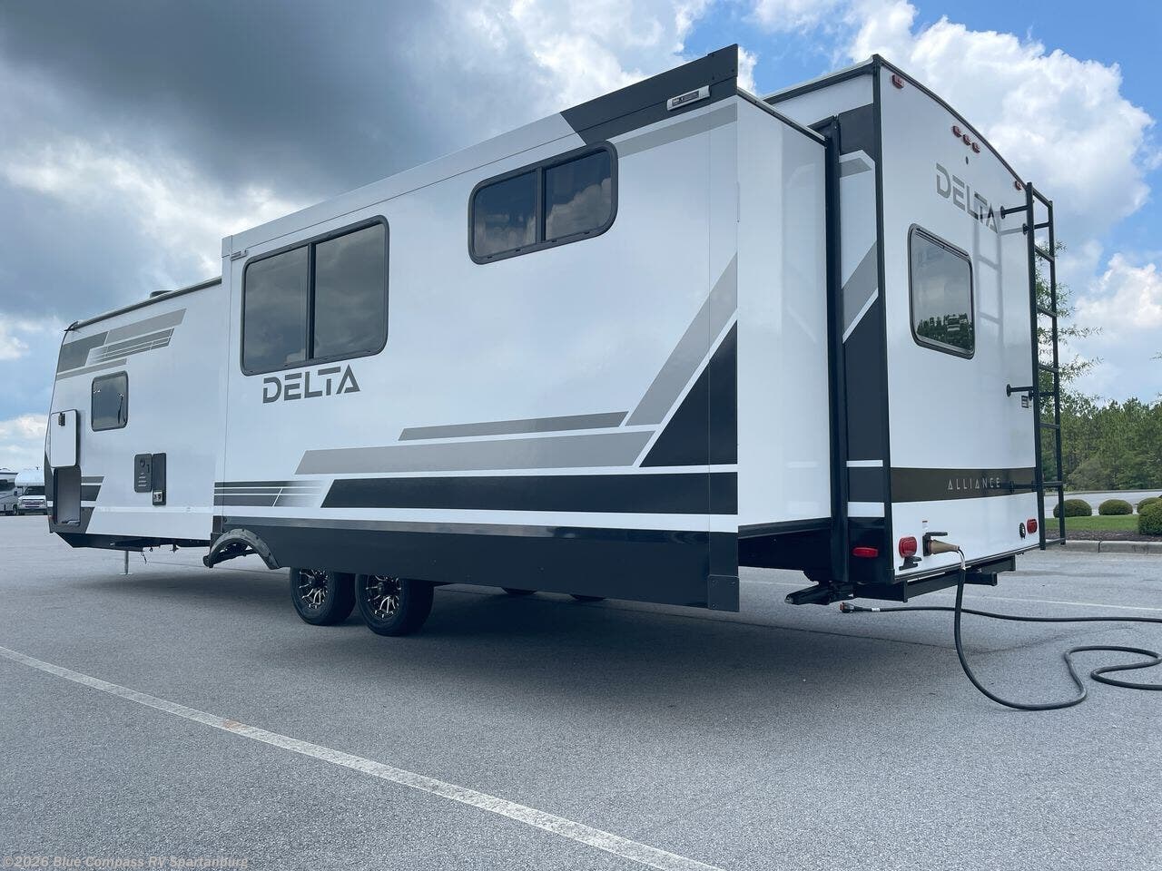 New 2026 Alliance RV Delta 321BH available in Duncan, South Carolina