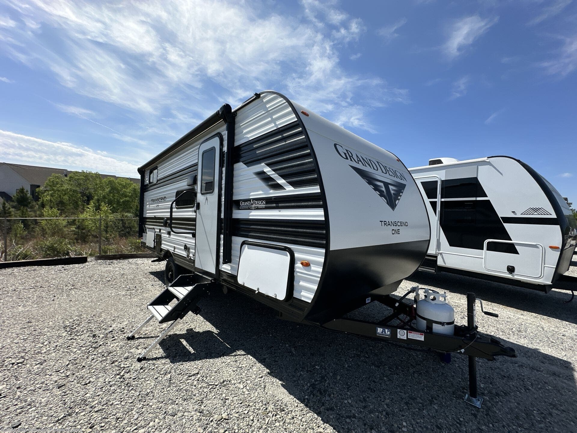 New 2026 Grand Design Transcend One 161DB available in Duncan, South Carolina