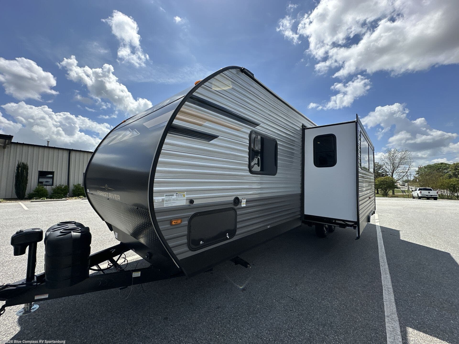 New 2026 Forest River Aurora 27DBH available in Duncan, South Carolina