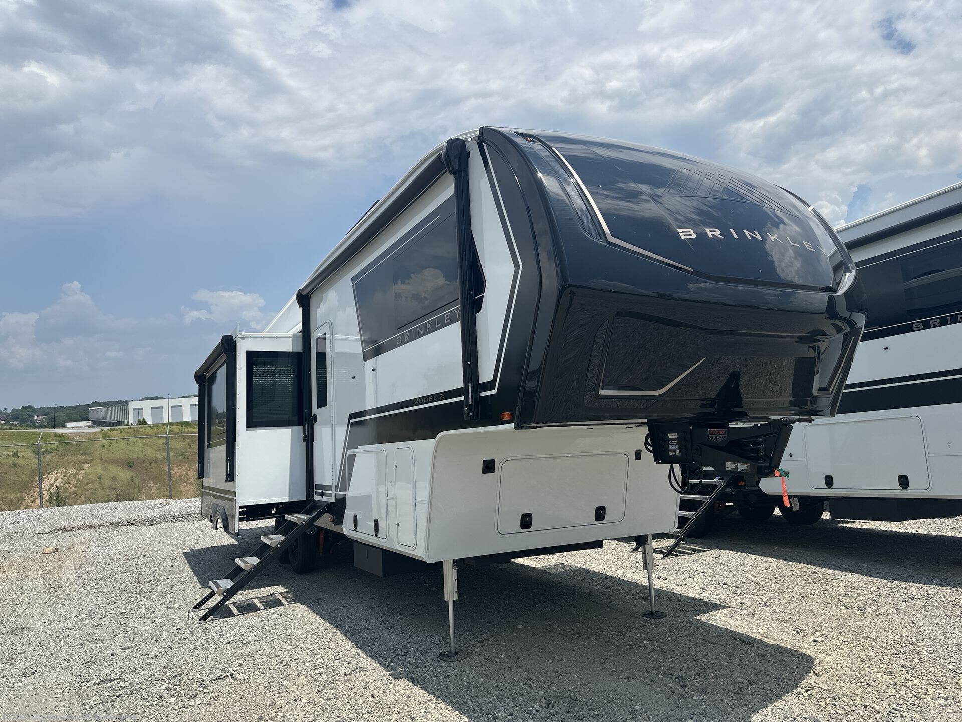 New 2027 Brinkley RV Model Z 3210 available in Duncan, South Carolina