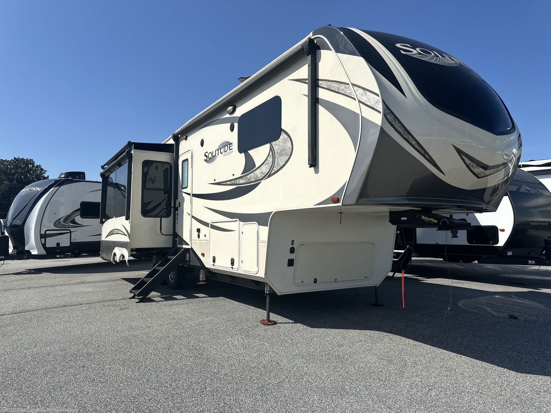 Used 2019 Grand Design Solitude 310GK available in Duncan, South Carolina