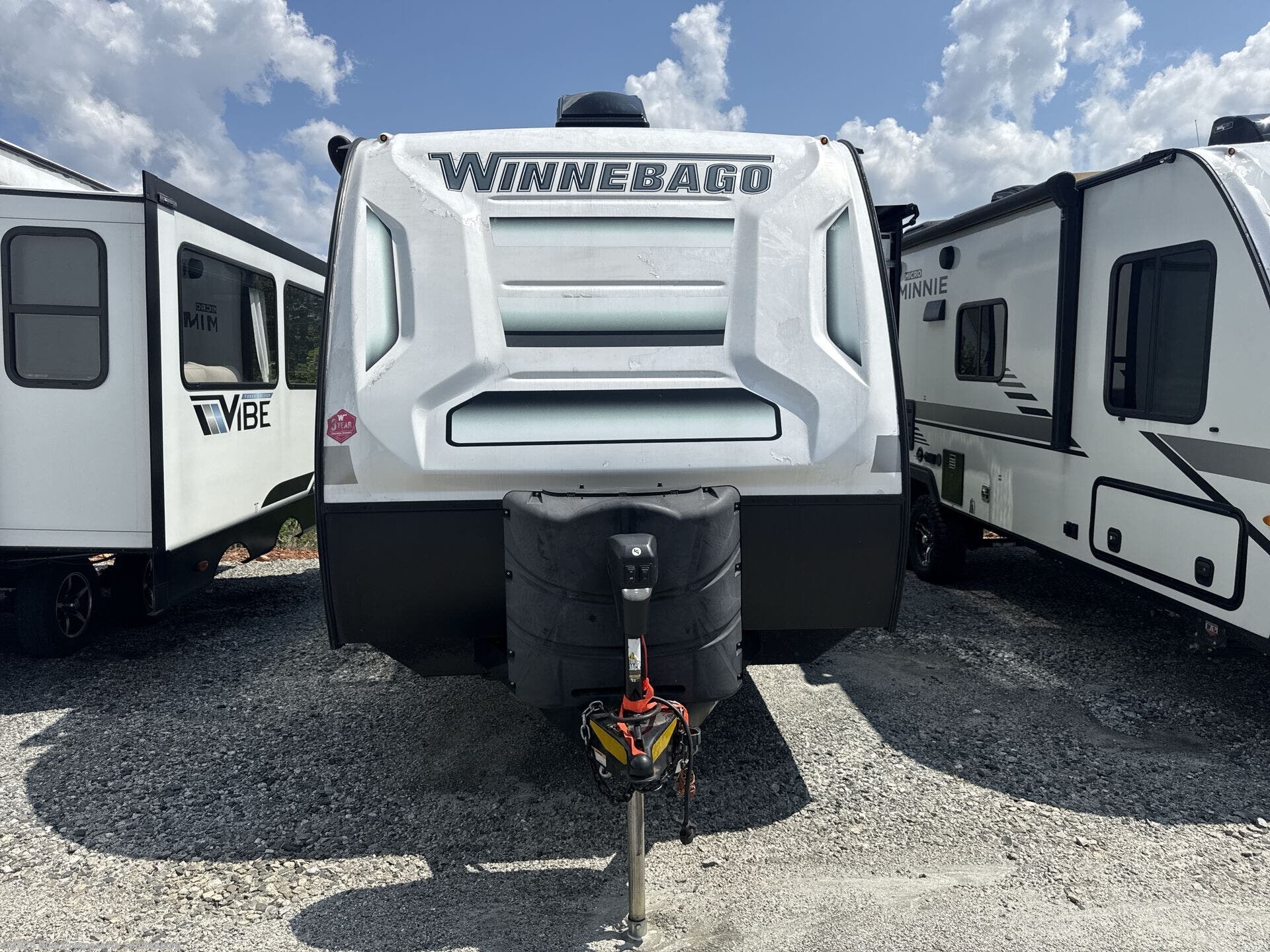 Used 2022  Winnebago Micro Minnie 2108FBS by Winnebago from Blue Compass RV Spartanburg in Duncan, SC