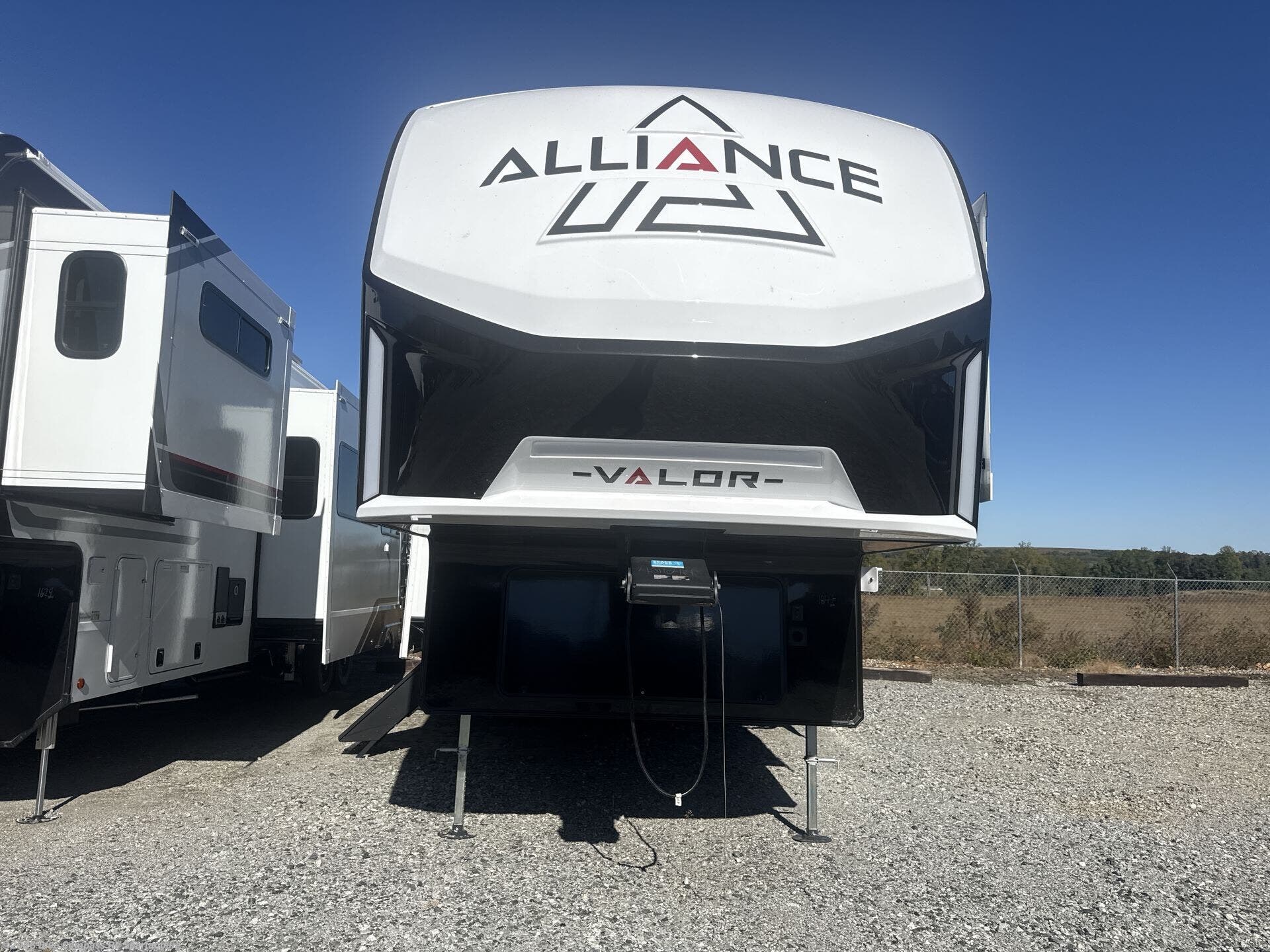 New 2027 Alliance RV Valor All-Access 32A10 available in Duncan, South Carolina