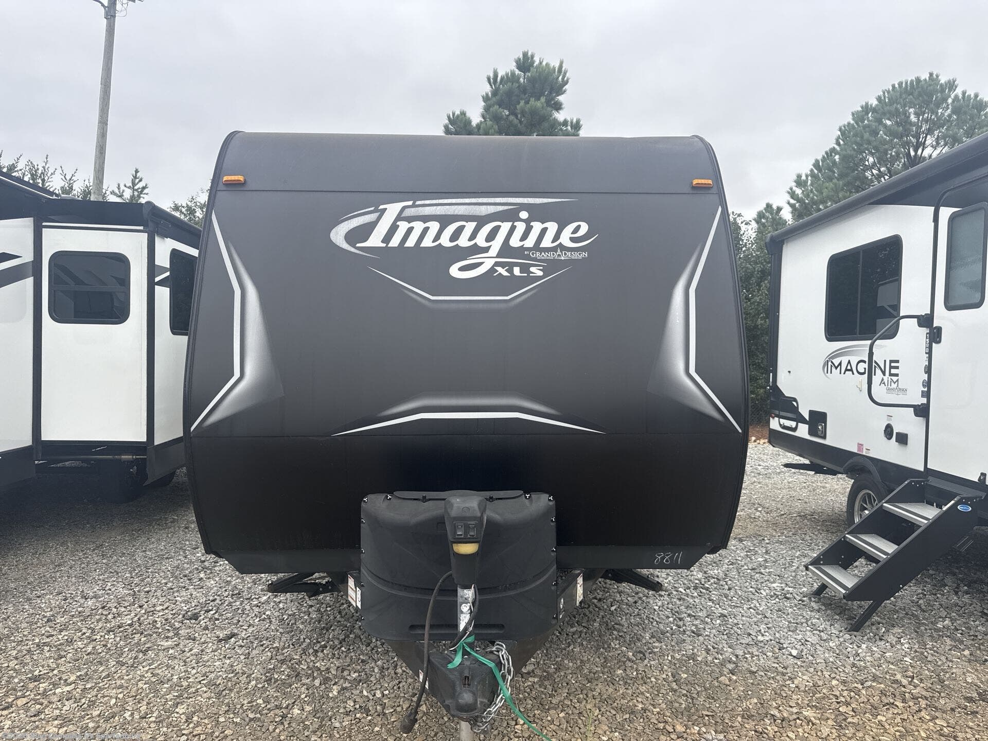 Used 2019  Grand Design Imagine XLS 22RBE by Grand Design from Blue Compass RV Spartanburg in Duncan, SC