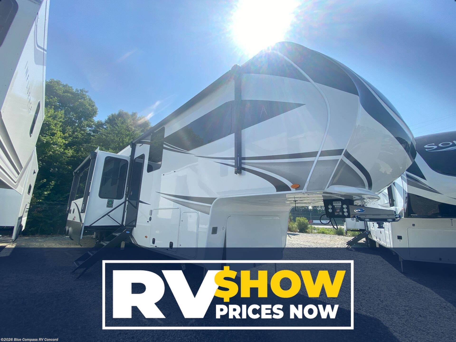 New 2025 Grand Design Solitude 391DL available in Concord, North Carolina