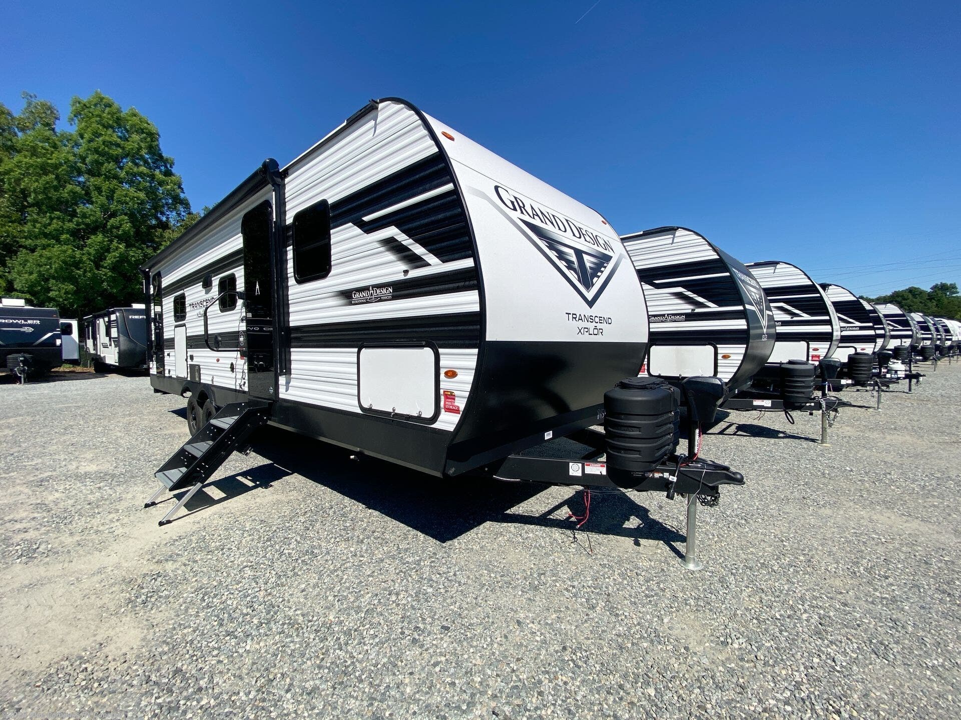 New 2026 Grand Design Transcend Xplor 27DBX available in Concord, North Carolina