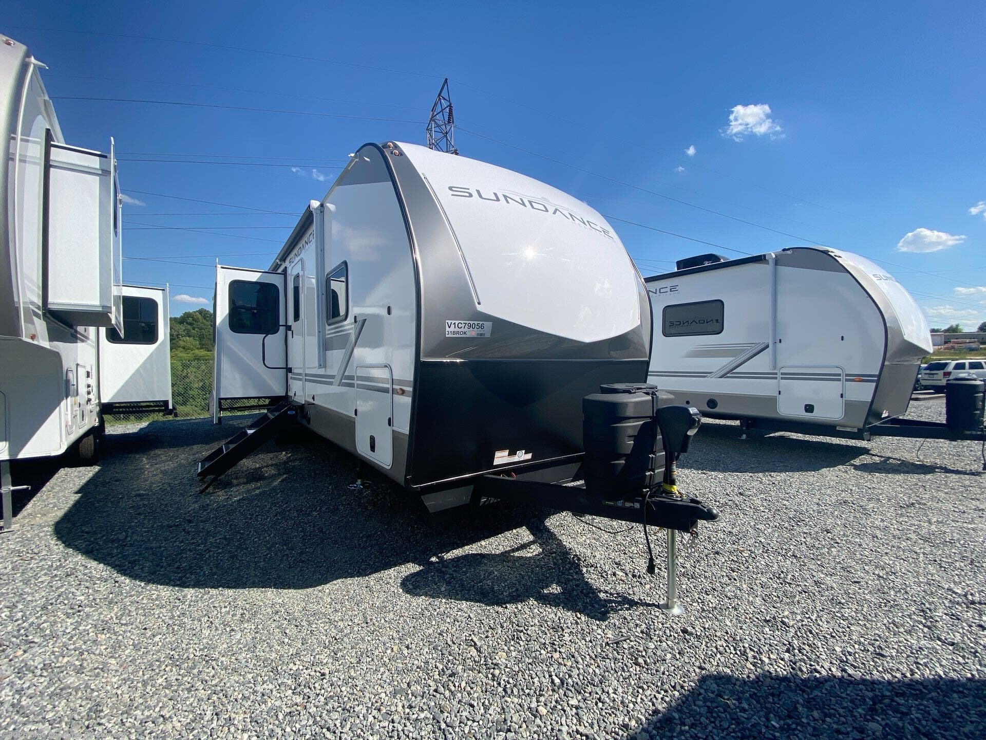 New 2027 Heartland Sundance Ultra-Lite 31BROK available in Concord, North Carolina
