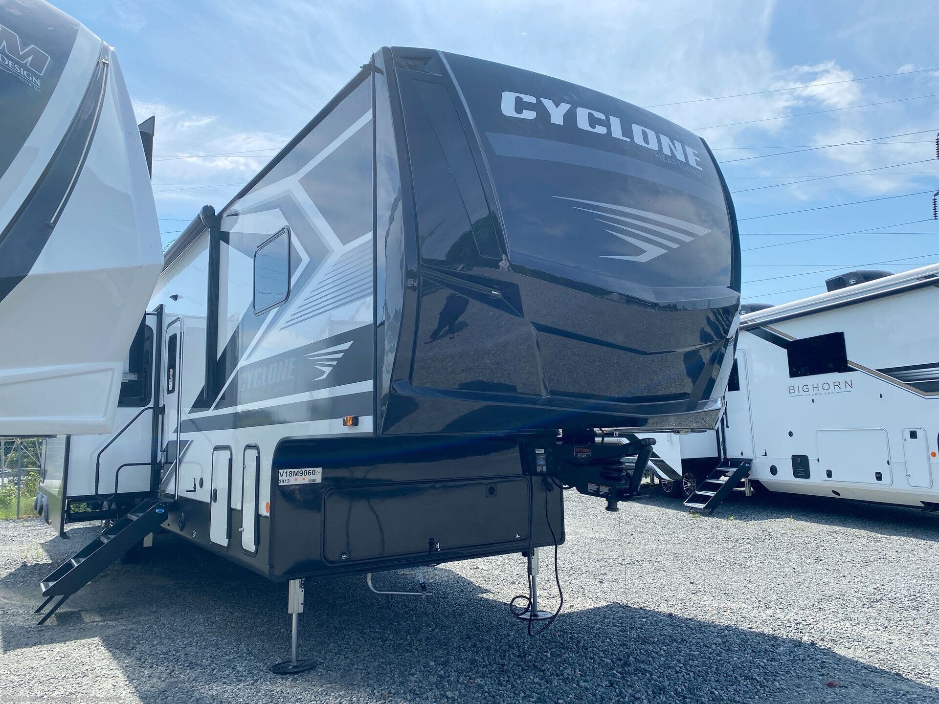 New 2027 Heartland Cyclone 3913 available in Concord, North Carolina