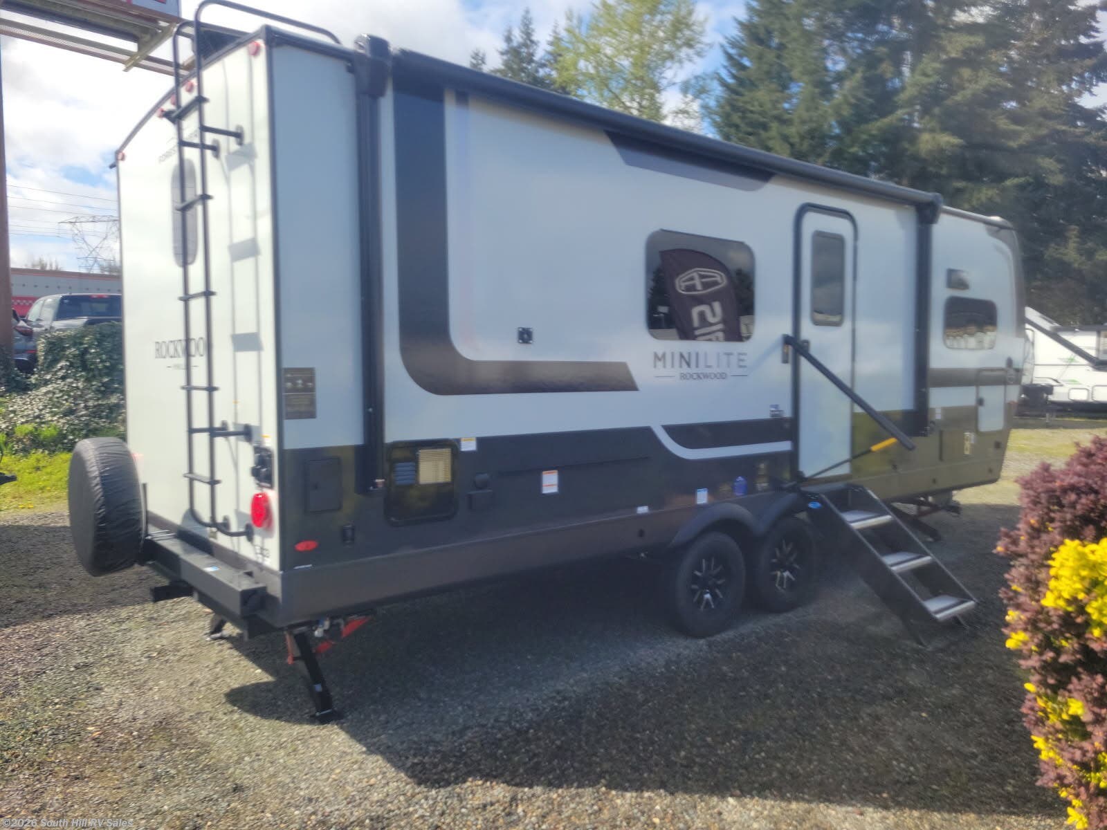New 2026 Forest River Rockwood Ultra Lite 2523MBR available in Puyallup, Washington