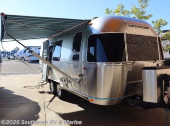 New 2026 Airstream International 23FB available in Southaven, Mississippi