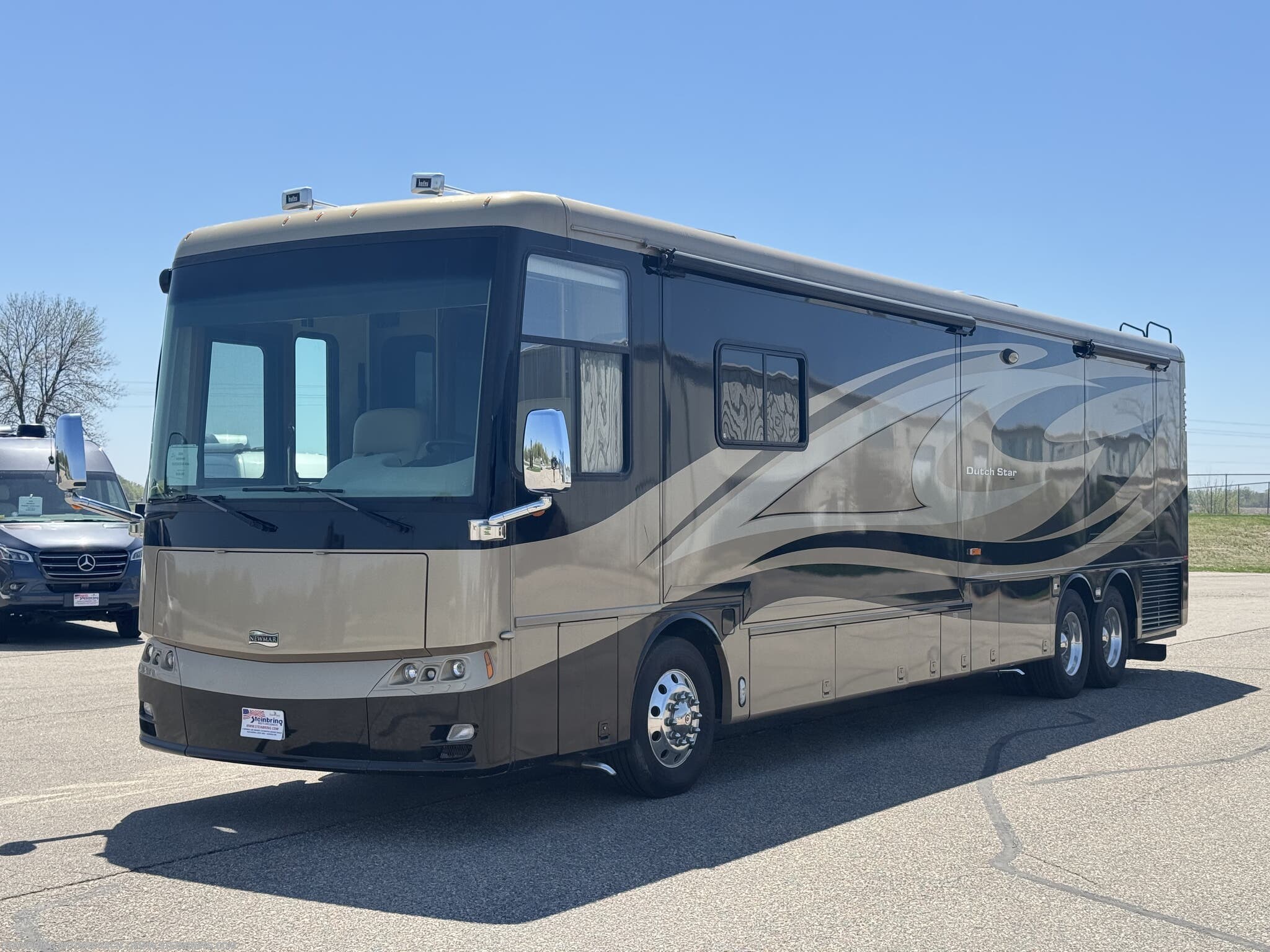Used 2009 Newmar Dutch Star 4386 available in Garfield, Minnesota