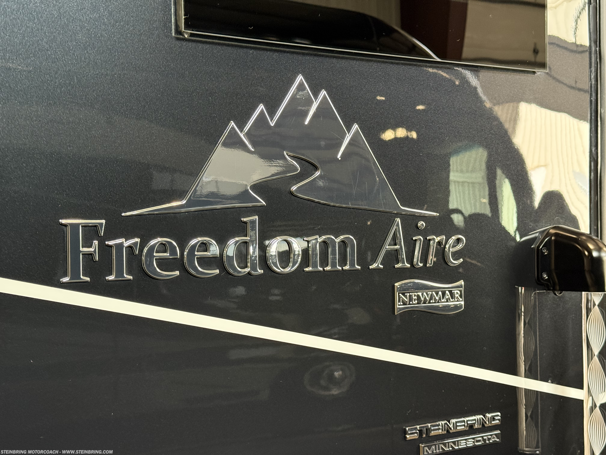 New 2027 Newmar Freedom Aire 2512 available in Garfield, Minnesota