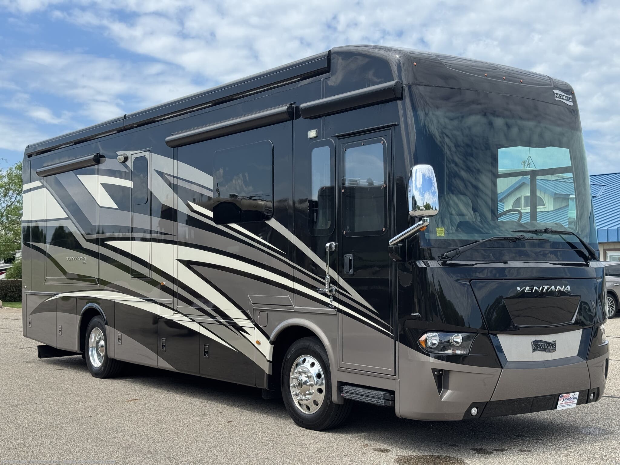 Used 2020 Newmar Ventana 3426 available in Garfield, Minnesota