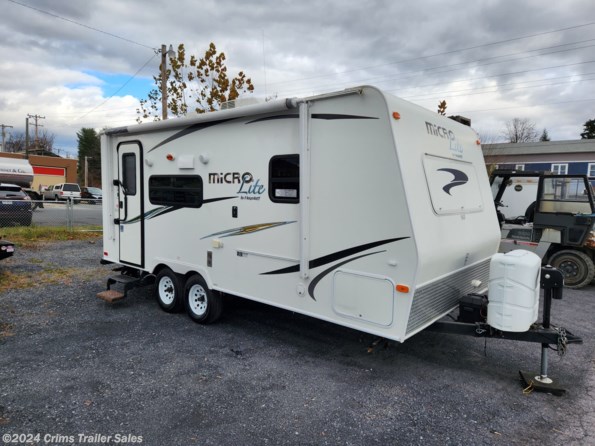 2015 Forest River Flagstaff Micro Lite 21FBRS available in Front Royal, VA