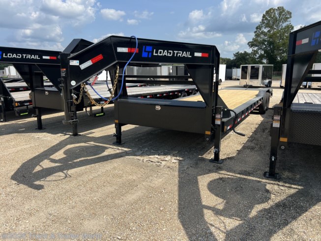 2027 Load Trail GC 102" x 32' Tandem Gooseneck Equipment Trailer 2027 Load Trail GC 102" x 32' Tandem Gooseneck Equipment Trailer