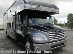 New 2025 Jayco Seneca Prestige 37K-P available in Davie, Florida