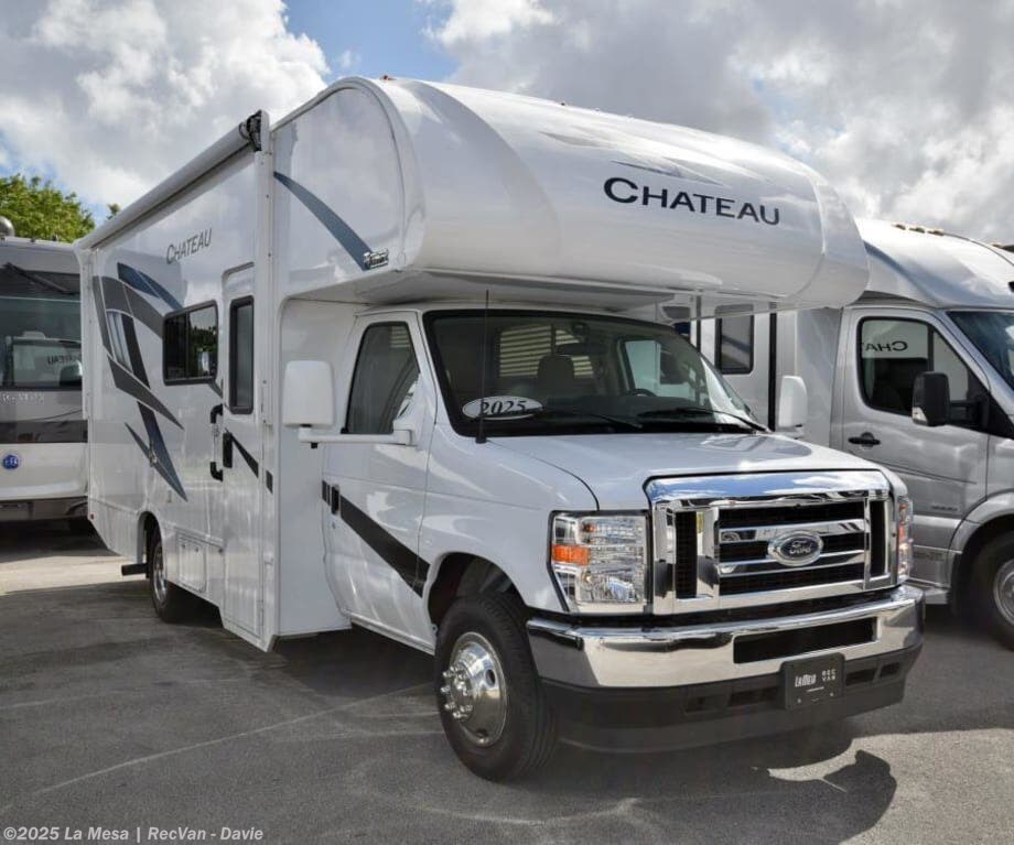 Used 2025 Thor Motor Coach Chateau 22Z available in Davie, Florida