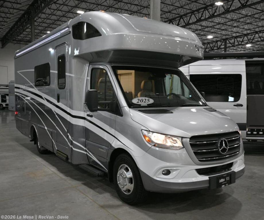 Used 2025 Winnebago View 24D available in Davie, Florida