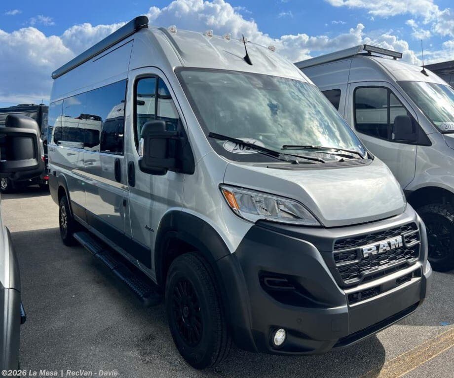 New 2026 Jayco Swift 20T available in Davie, Florida