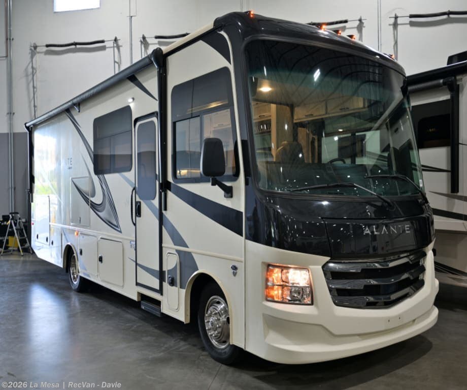 Used 2022 Jayco Alante 29S available in Davie, Florida