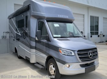 New 2027 Tiffin Wayfarer 25RW available in Davie, Florida