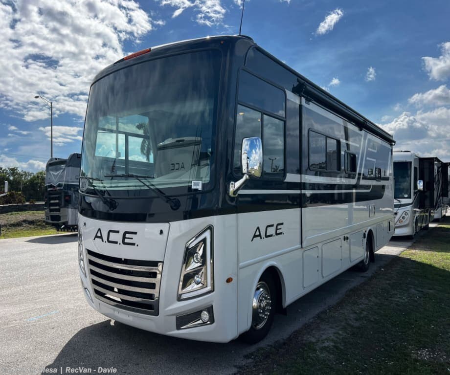 New 2026 Thor Motor Coach  ACE 29D available in Davie, Florida