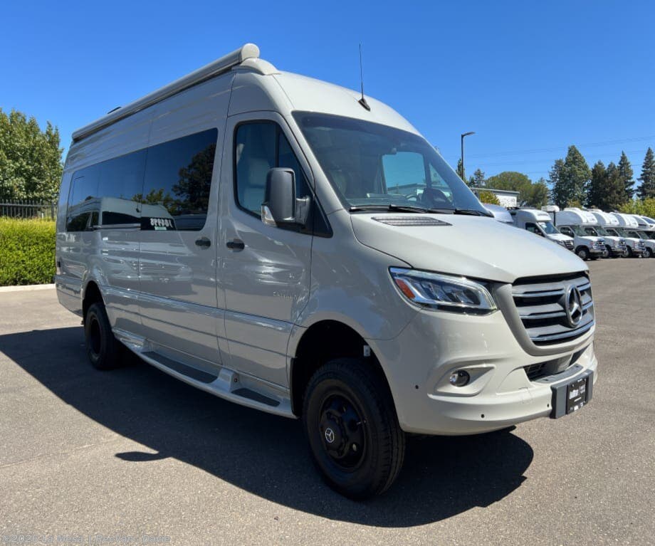 New 2027 Entegra Coach Insignia 24B-INS available in Davie, Florida