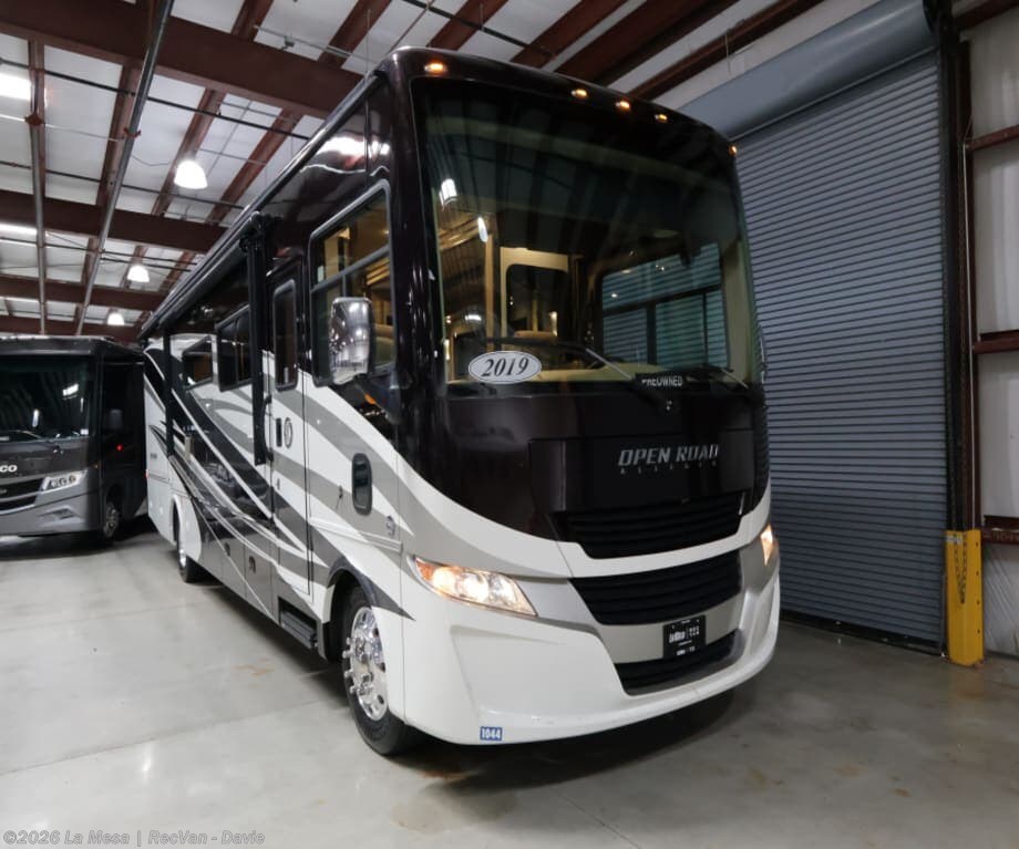 Used 2019  Tiffin Allegro 34PA by Tiffin from La Mesa | RecVan - Davie in Davie, FL