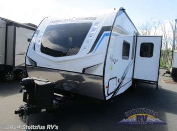 New 2022 Coachmen Freedom Express Ultra Lite 287BHDS available in Adamstown, Pennsylvania