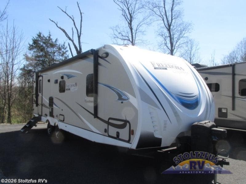 Used 2019 Coachmen Freedom Express Ultra Lite 279RLDS available in Adamstown, Pennsylvania
