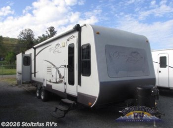 Used 2010 Highland Ridge Roamer RT281FLR available in Adamstown, Pennsylvania