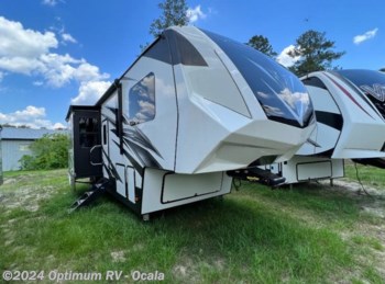 Used 2019 Dutchmen Voltage V3615 available in Ocala, Florida