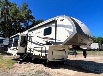 Used 2018 Forest River Cardinal 3250RL available in Ocala, Florida