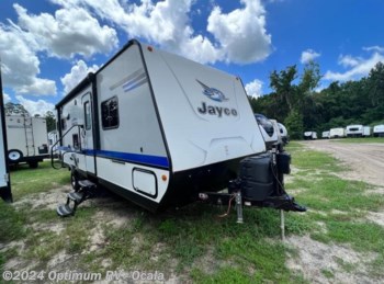 Used 2018 Jayco Jay Feather 23RL available in Ocala, Florida