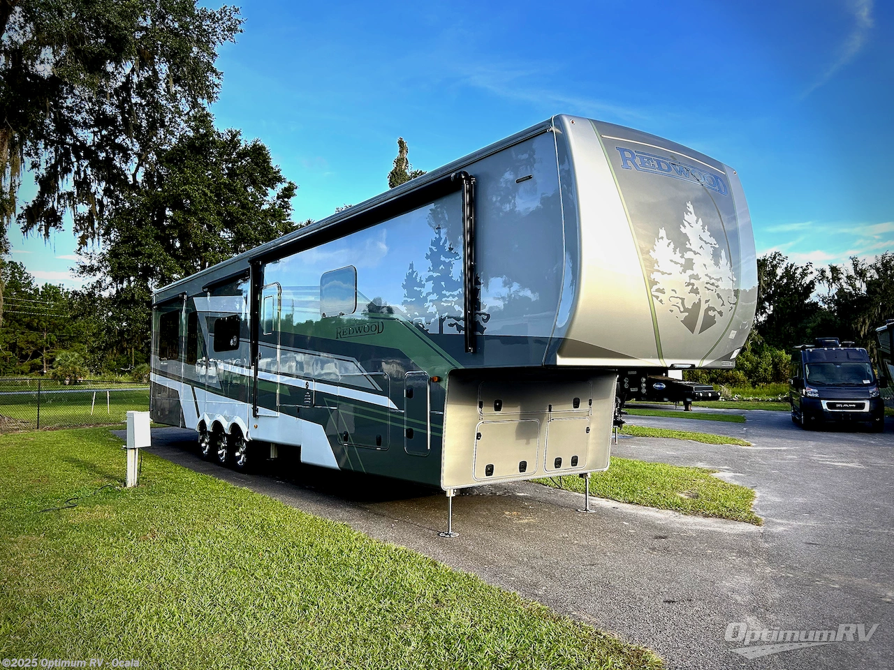 New 2025 Redwood RV Redwood 415RD available in Ocala, Florida