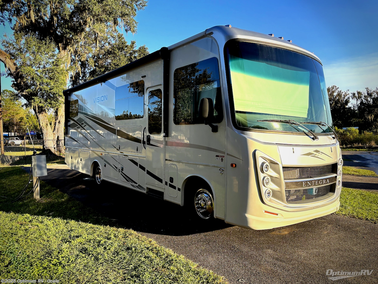 Used 2024 Entegra Coach Vision 29F available in Ocala, Florida