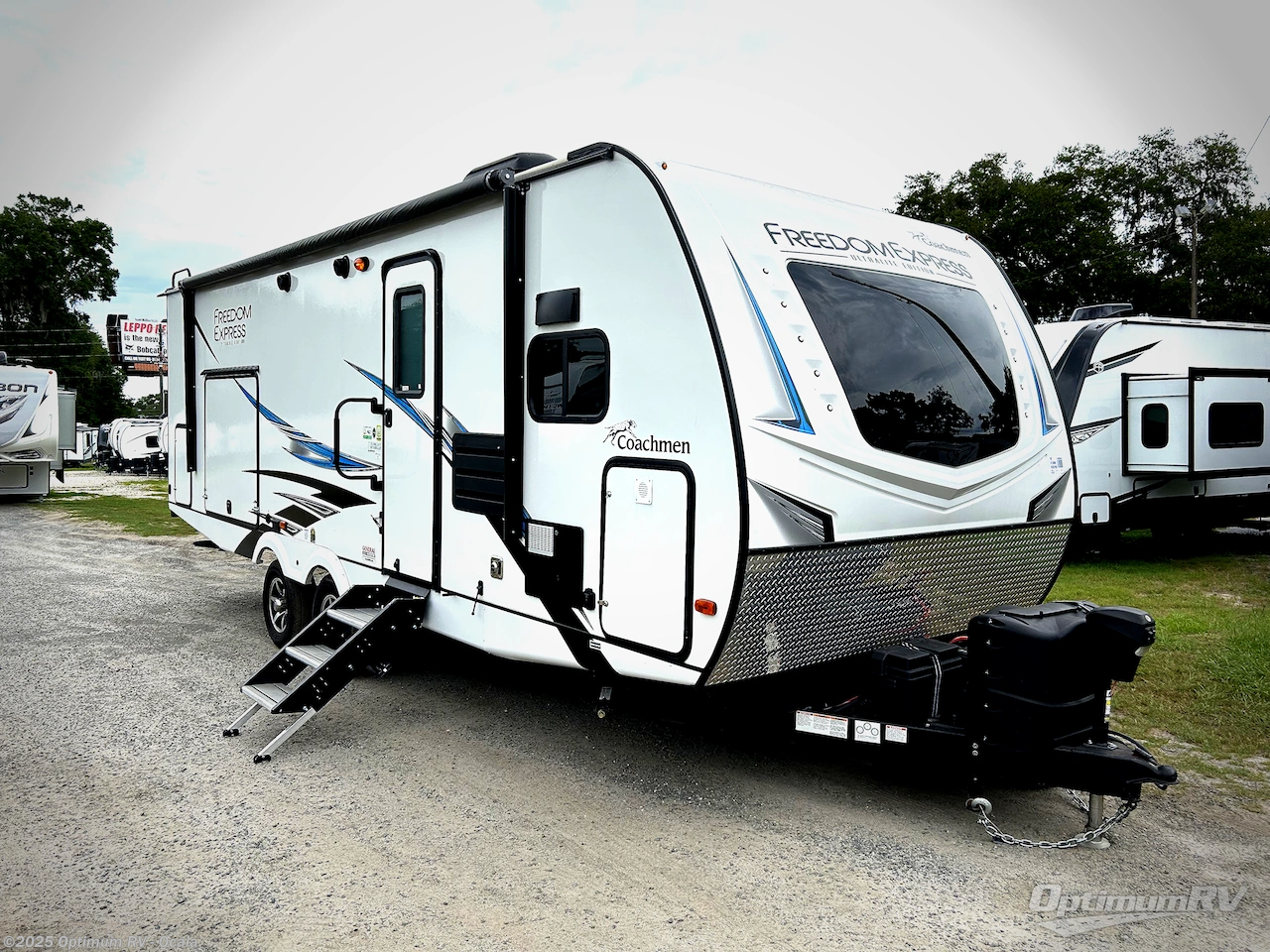 Used 2021 Coachmen Freedom Express Ultra Lite 259FKDS available in Ocala, Florida