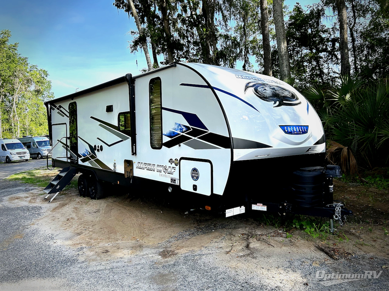 Used 2024 Forest River Cherokee Alpha Wolf 26RB-L available in Ocala, Florida