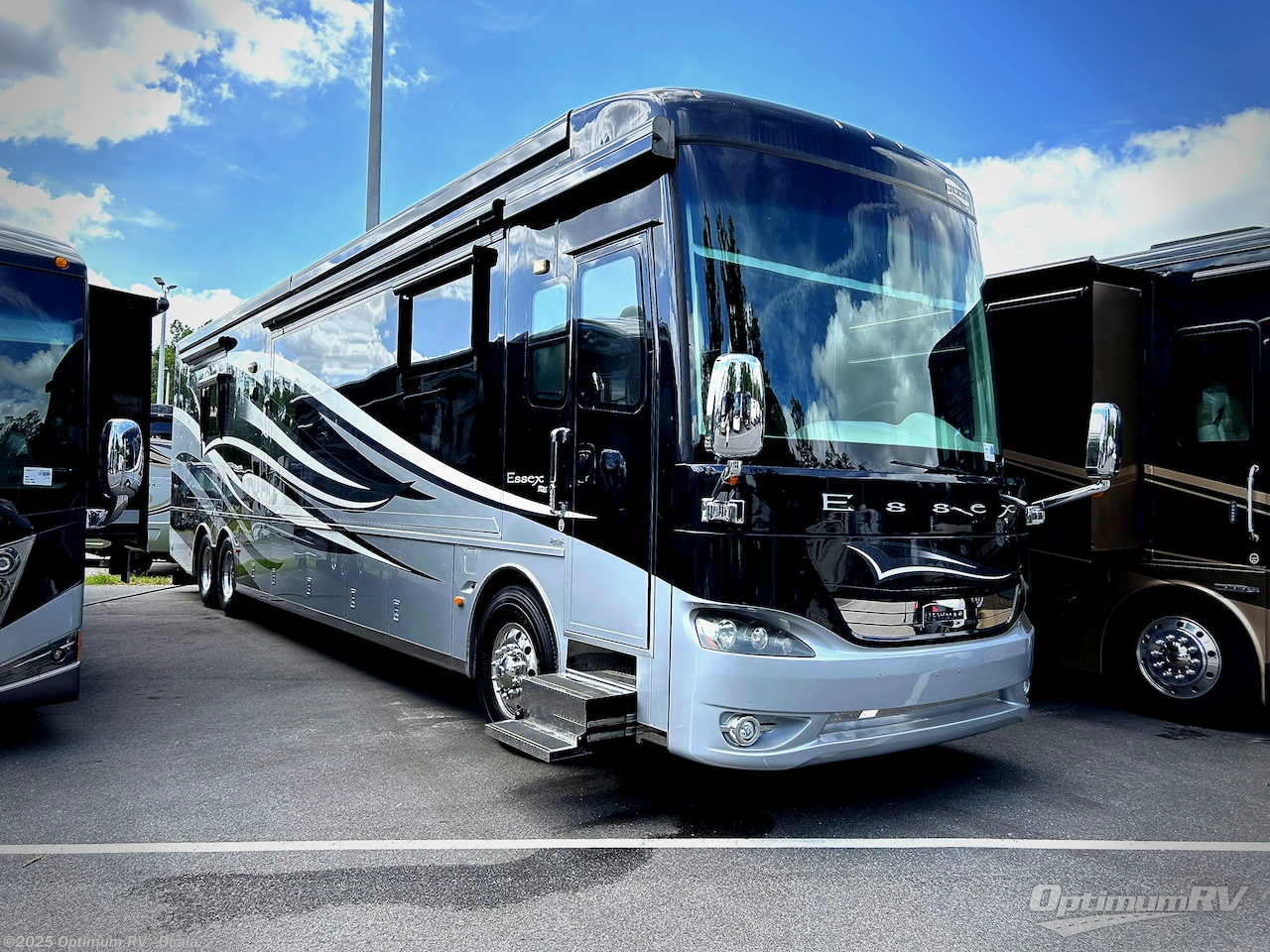 Used 2013 Newmar Essex 4542 available in Ocala, Florida