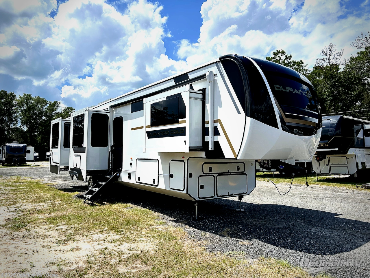 New 2026 K-Z Durango Gold G393MKF available in Ocala, Florida