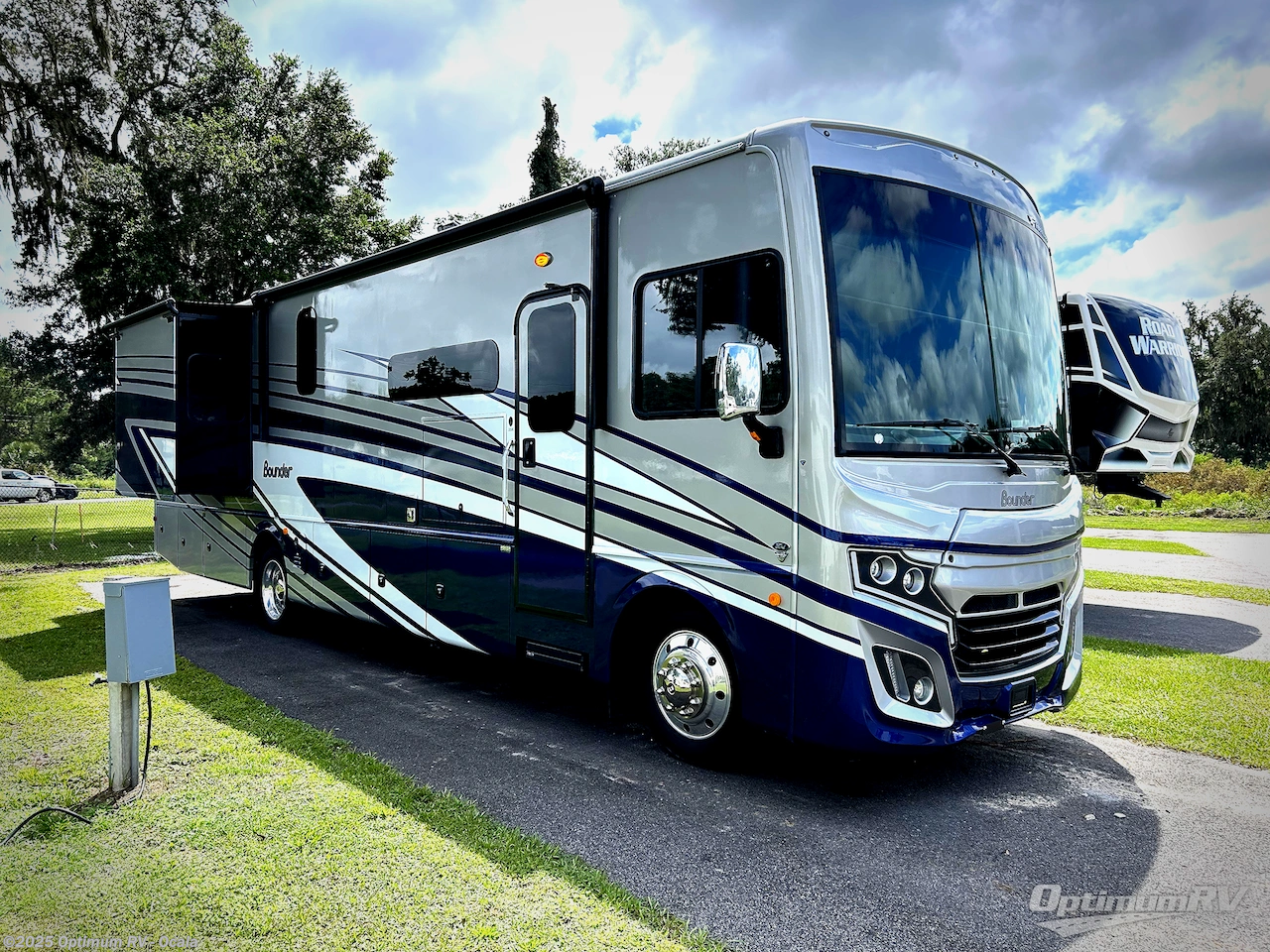 Used 2024 Fleetwood Bounder 35K available in Ocala, Florida