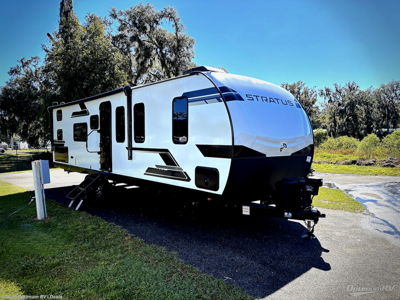 New 2026 Venture RV Stratus SR302VBH available in Ocala, Florida