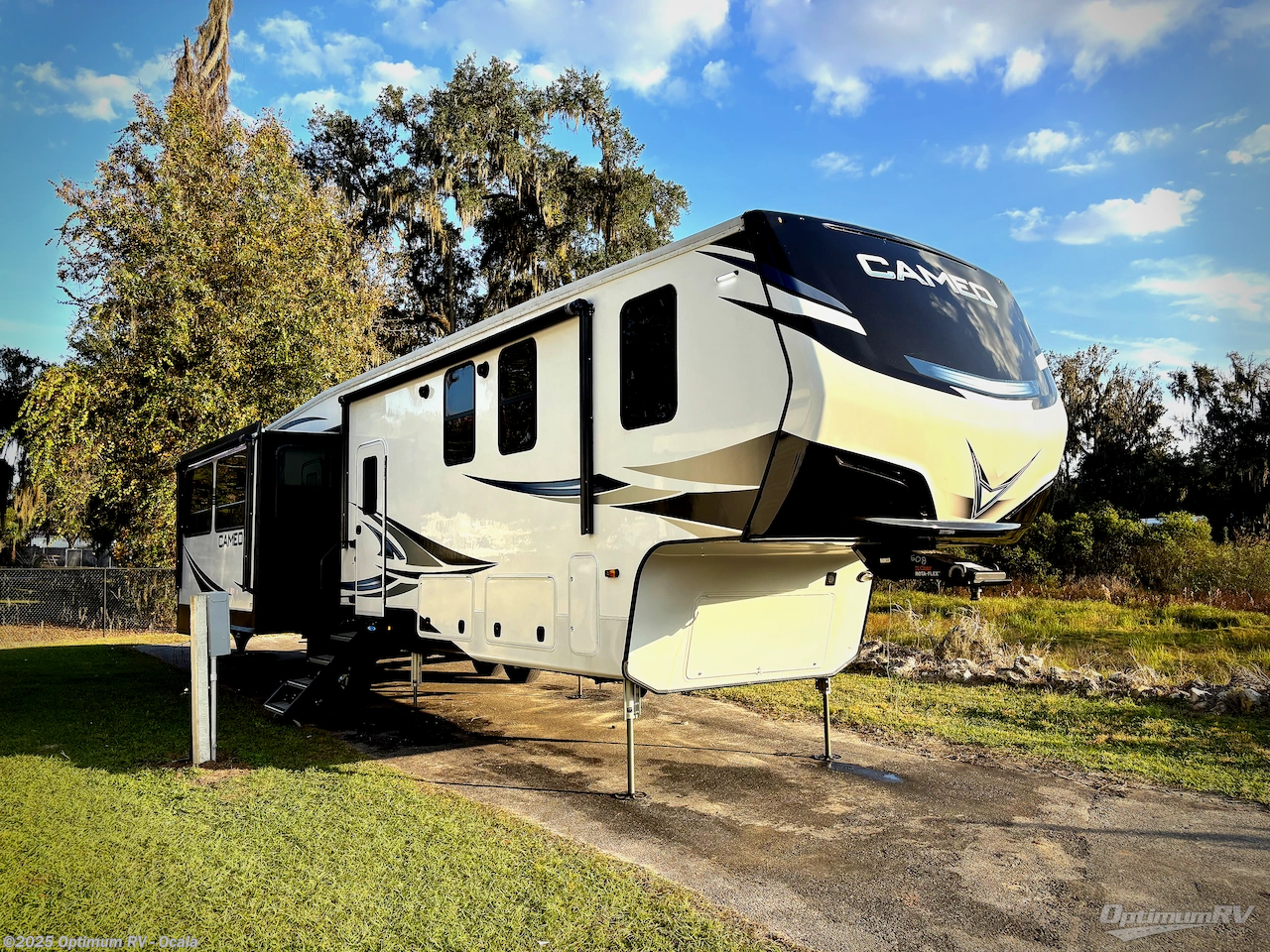 Used 2022 CrossRoads Cameo CE3891MK available in Ocala, Florida