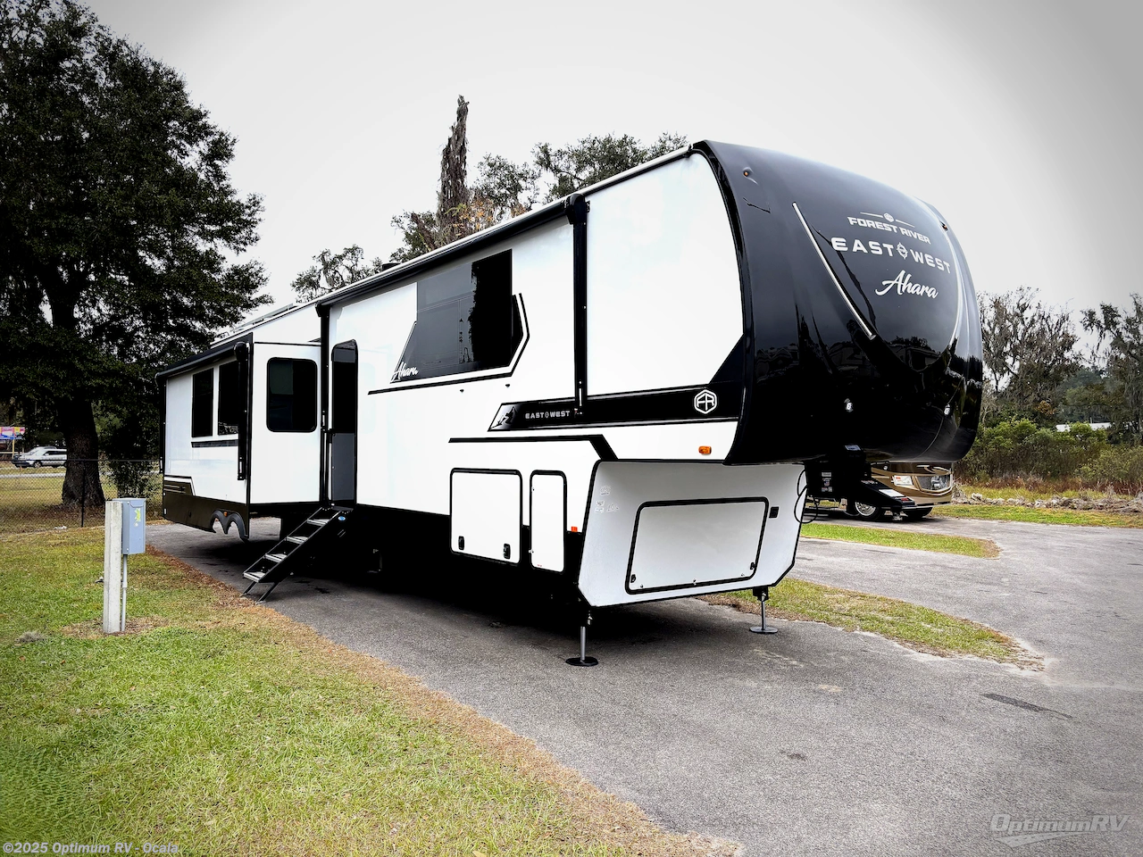 New 2026 East to West Ahara 395FB available in Ocala, Florida
