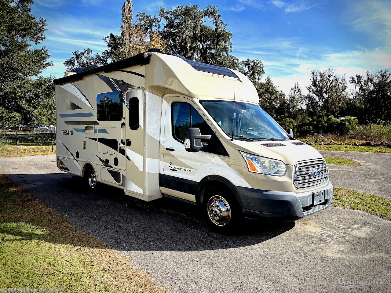 Used 2016 Thor  Gemini 23TR available in Ocala, Florida