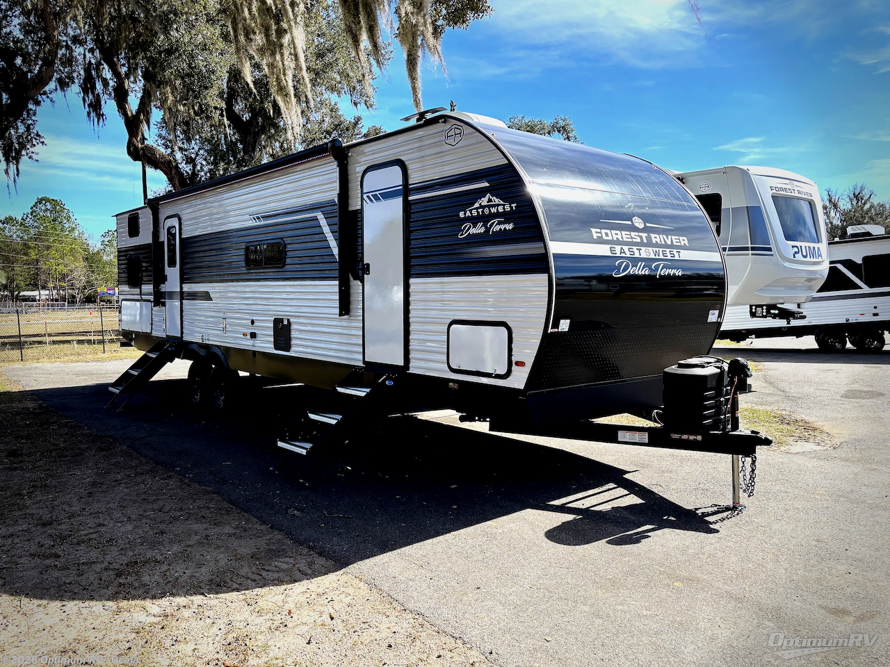 New 2026 East to West Della Terra 312BH available in Ocala, Florida