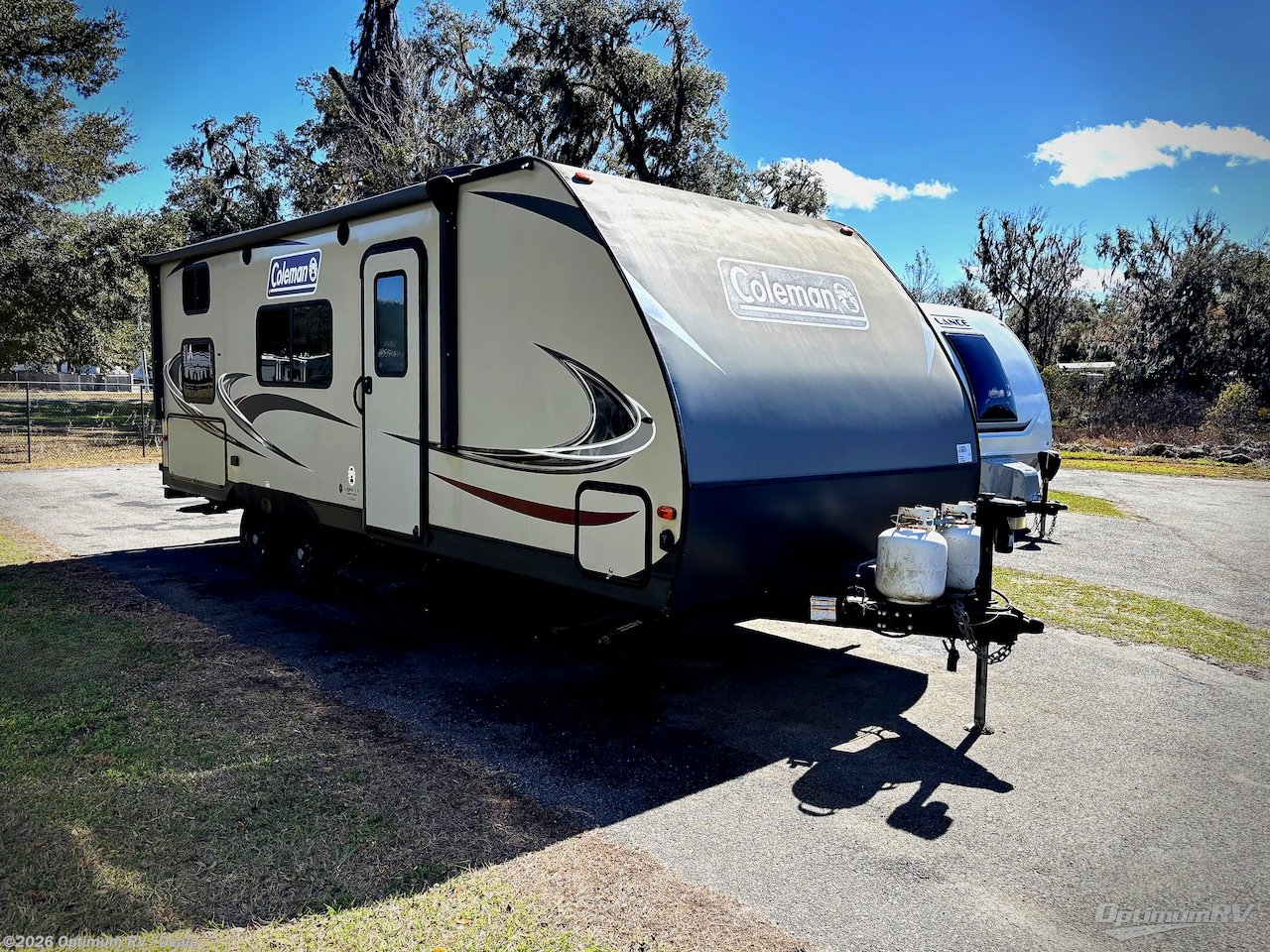 Used 2020 Dutchmen Coleman Light LX 2125BH available in Ocala, Florida