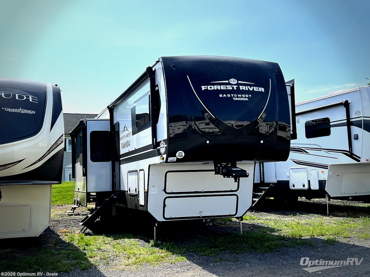 New 2025 East to West Takoda 399TH available in Ocala, Florida