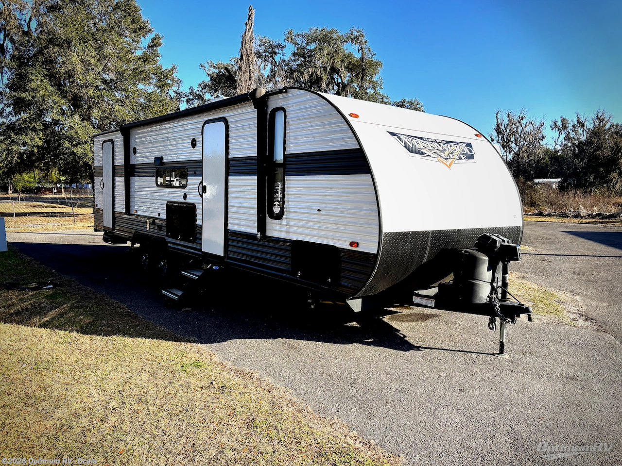 Used 2022 Forest River Wildwood X-Lite 263BHXL available in Ocala, Florida